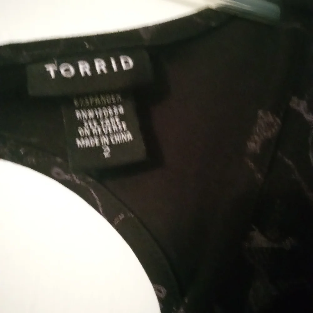 Torrid Women's Black Lace Top Size2 - Picture 3 of 7